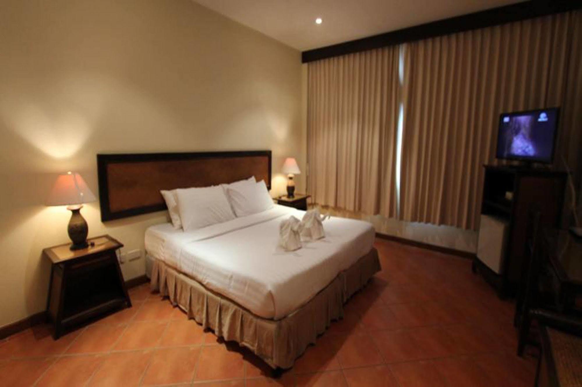 Buffalo Bill Hotel Ко Чанг Экстерьер фото